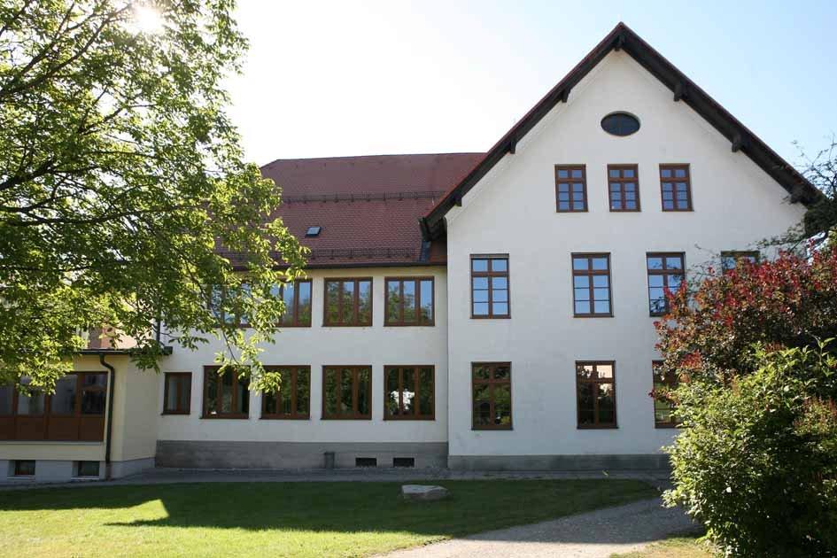 Schule Fenster Baierl Schreinerei